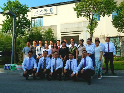 業(yè)務精湛、經(jīng)驗豐富的服務團隊